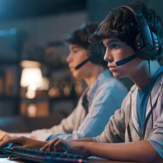 Tips for making friends while playing online games
